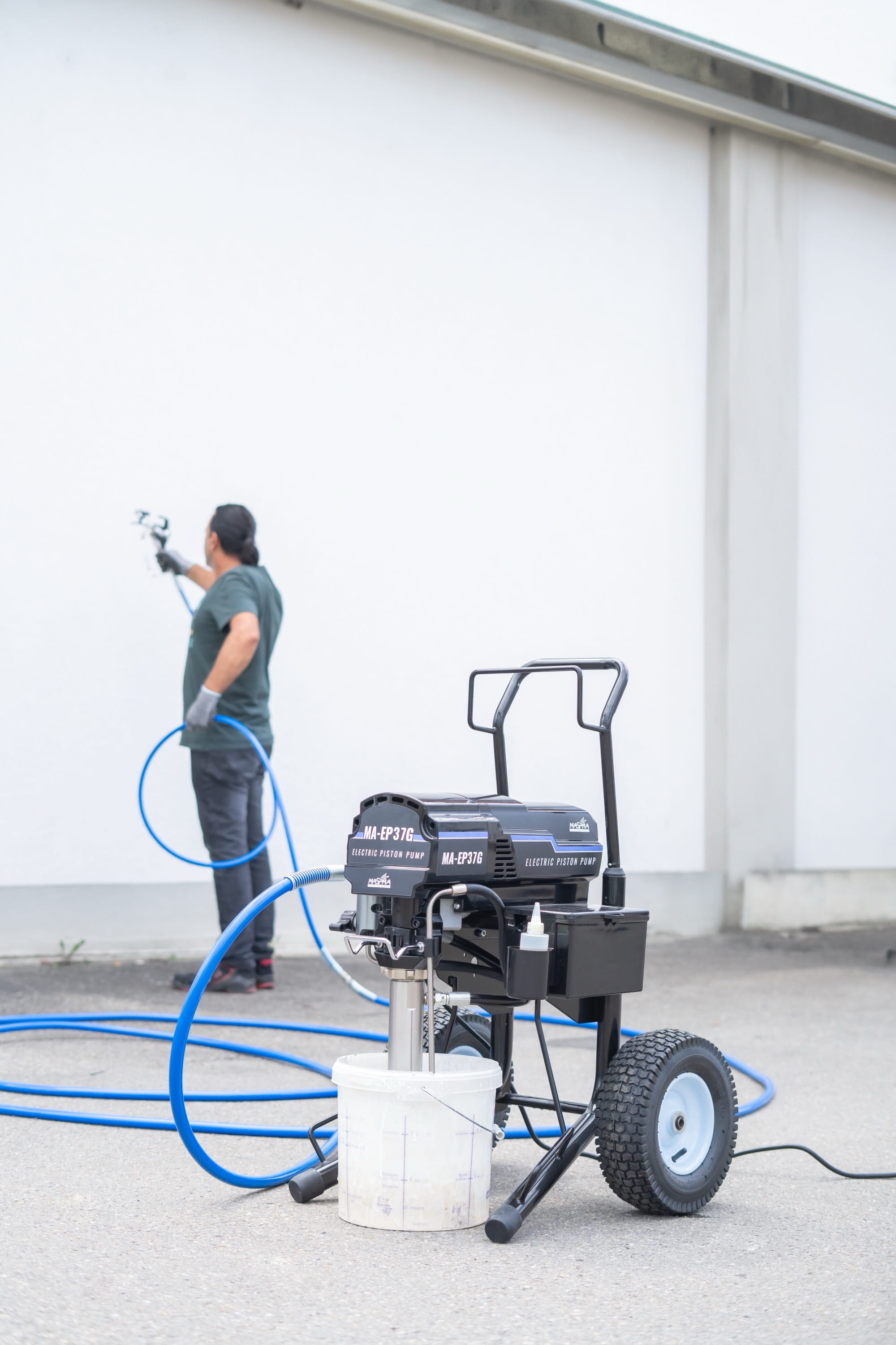 Maspra SprayPack Airless EP37 - Schlauch: 3/8" - 15 m - 3/8" & Pistole: 500 bar - 5 mm Kugel - Elektrische Kolbenpumpen