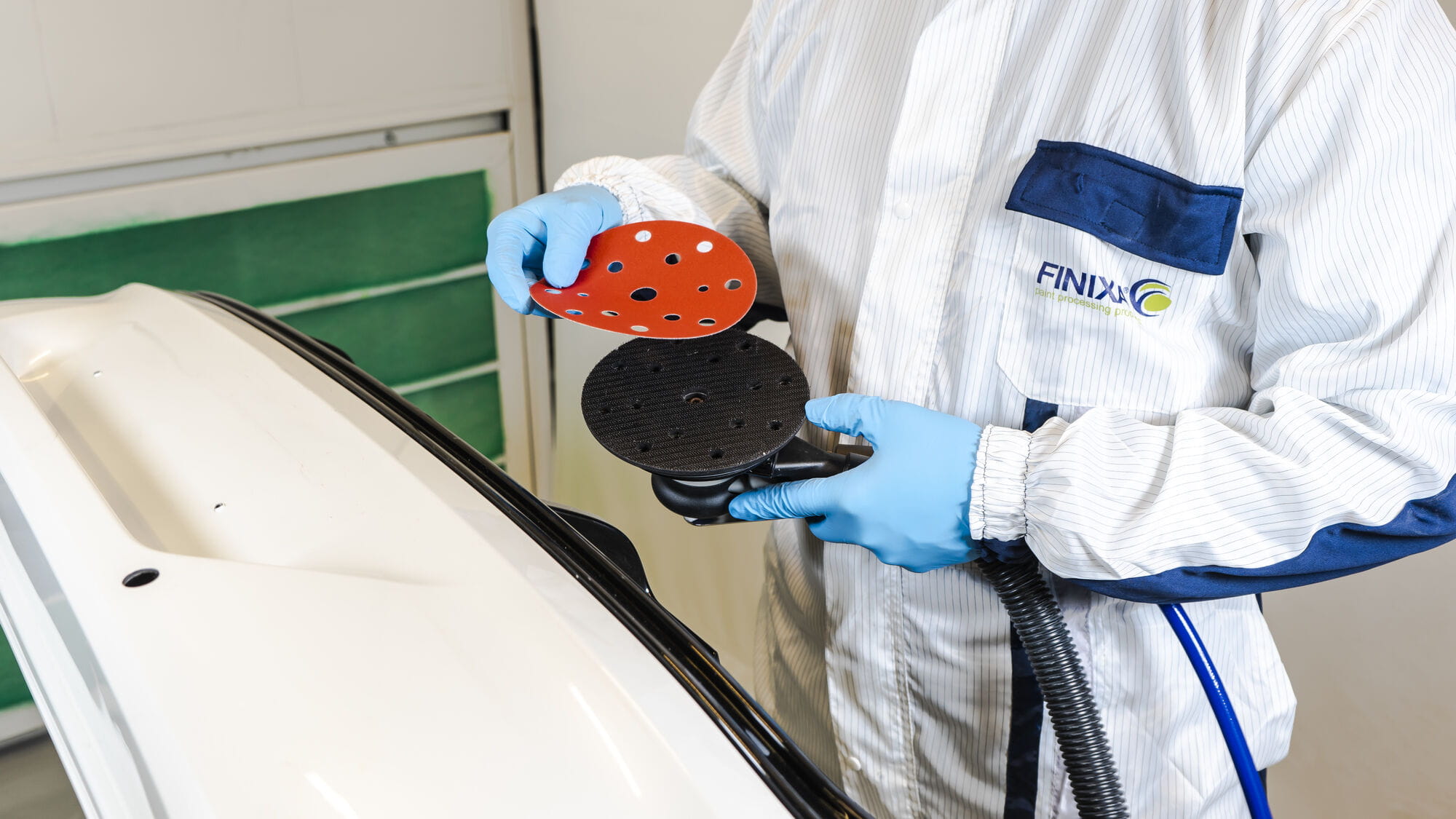 Finixa Czerwone tarcze szlifierskie z rzepem Ø150 mm 15 otworów P400 100 szt.