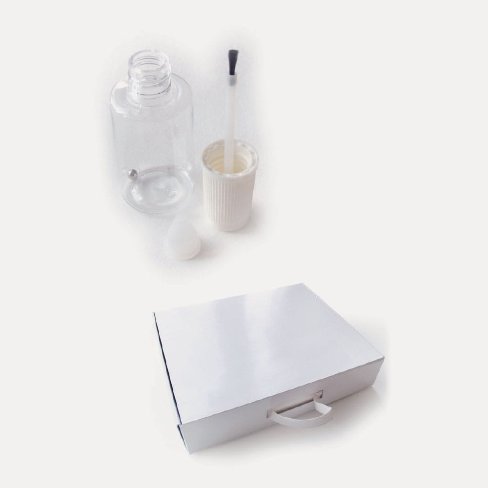 FLASZKA Z PĘDZLEM E-D 20 ml, gotowa do użycia, z pędzelkiem i kulką, w zamykanej walizce