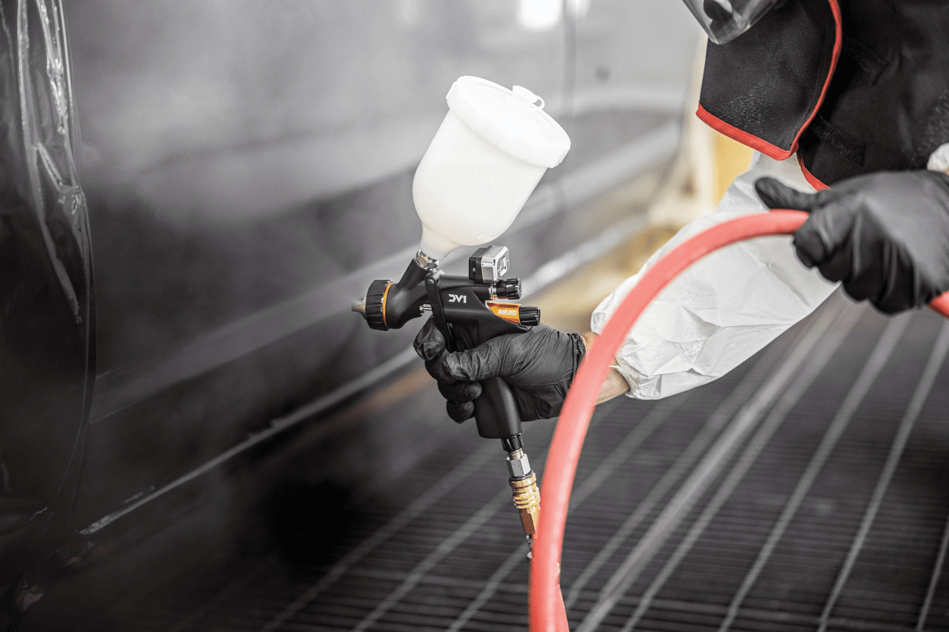 Detailaufnahme der DVI-C1 PLUS Air Cap an der DV1 Clearcoat Pistole